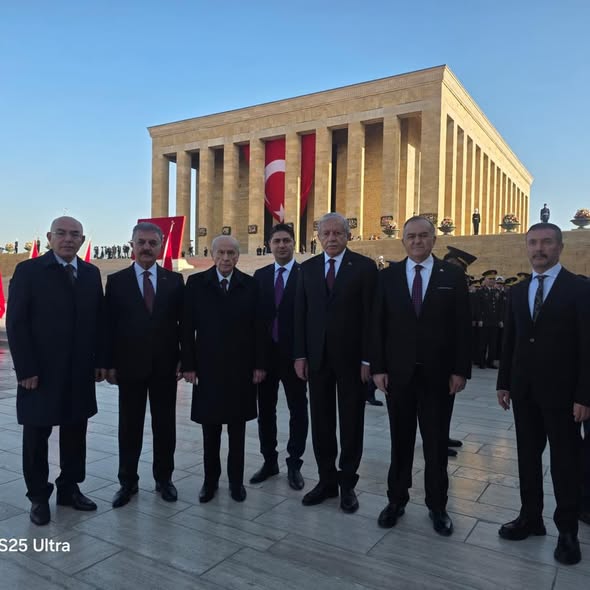 Devlet Bahçeli, 10 Kasım'da Anıtkabir'de Anma Törenine Katıldı