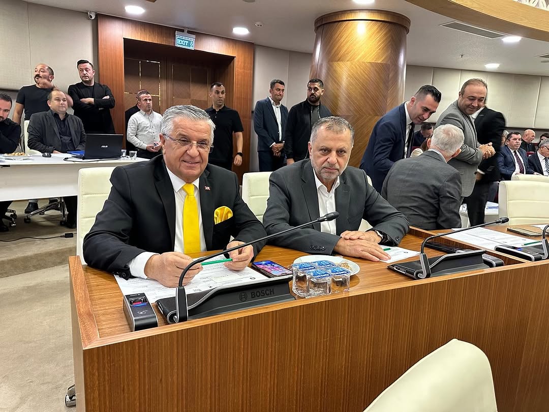 Kemer Belediye Başkanı Necati Topaloğlu Antalya Büyükşehir Meclisi Toplantısına Katıldı