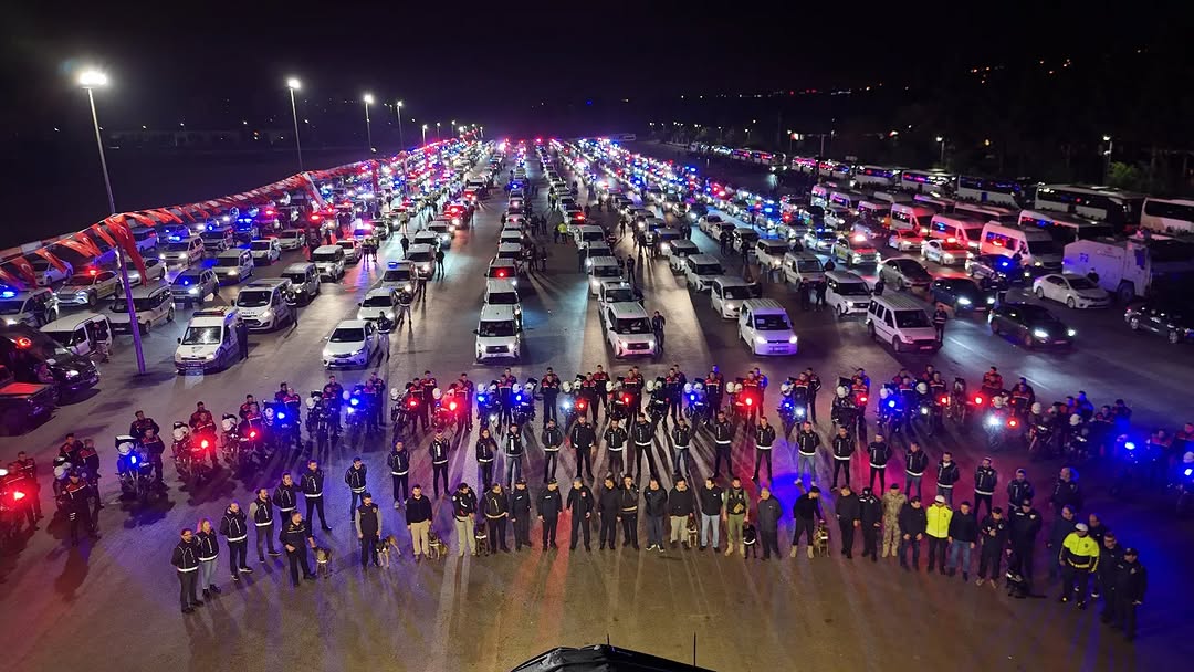 Antalya'da Geniş Kapsamlı Narkotik Operasyon: 458 Gözaltı