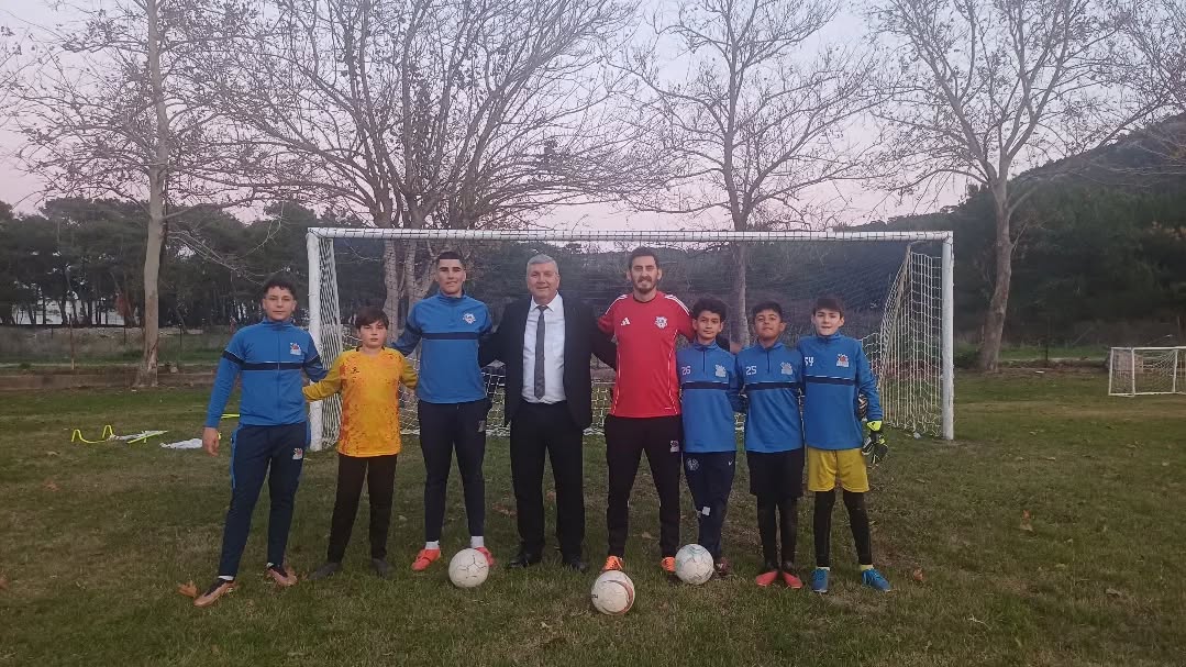 Kemer Belediye Spor Kalecileri Yoğun Antrenman Temposunda