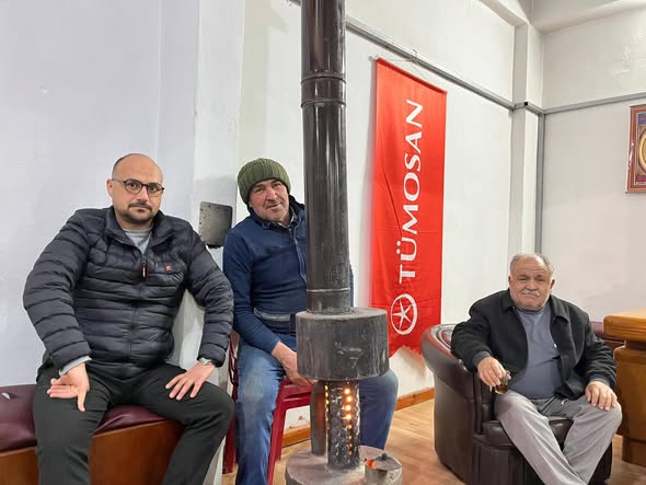 MHP Elmalı'da Esnaf Ziyaretleri Gerçekleştirdi