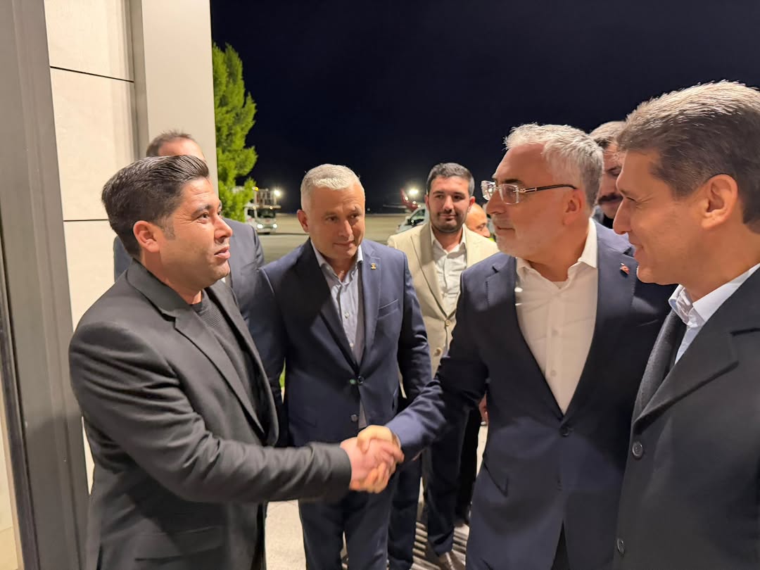 Çalışma ve Sosyal Güvenlik Bakanı Vedat Işıkhan Antalya'da