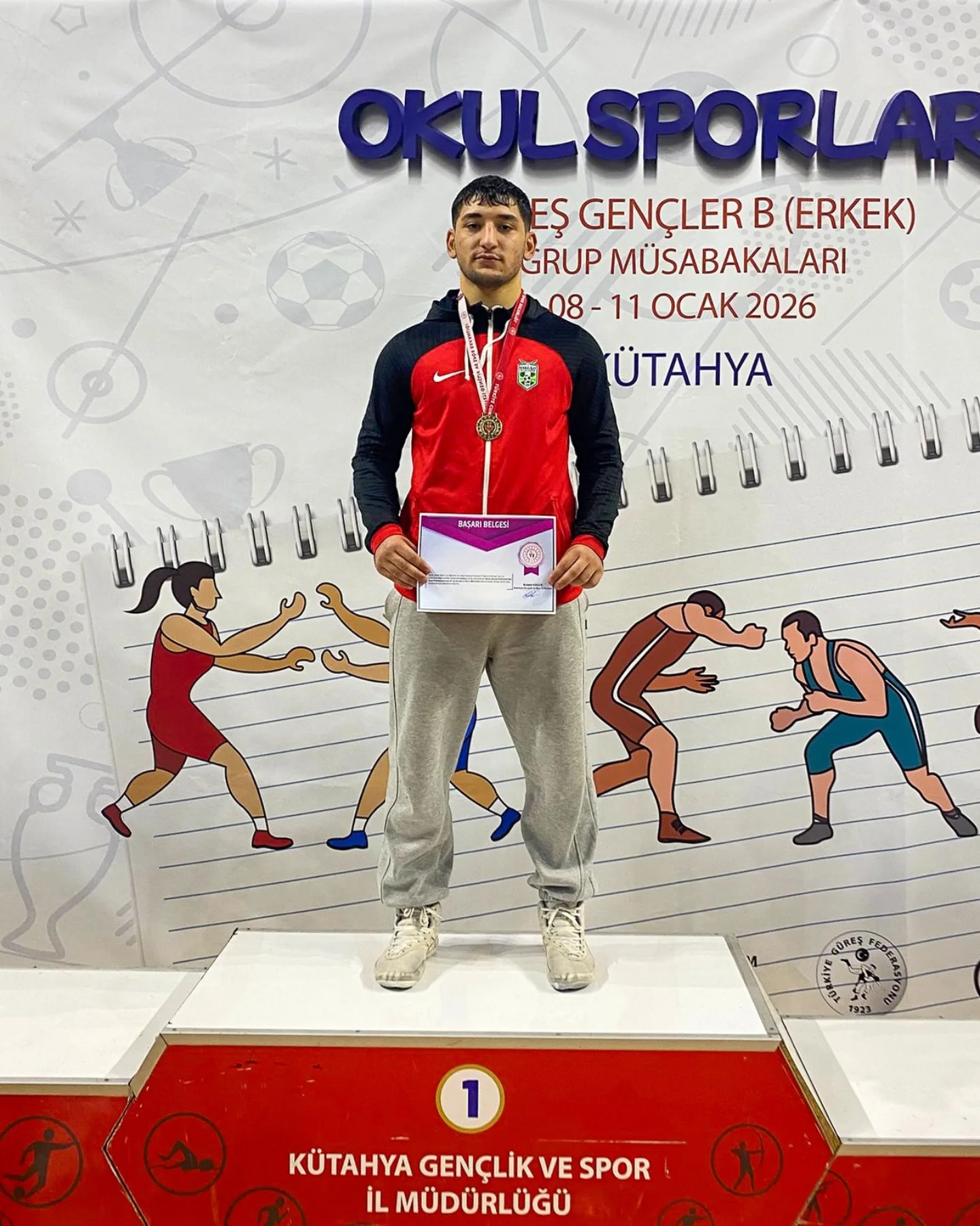 Manavgatlı Genç Güreşçi Mehmet Başkan Bozkurt Türkiye Şampiyonası'na Gidiyor