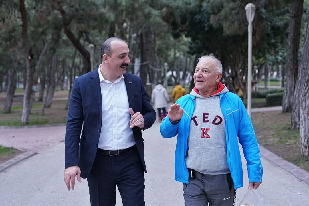 Konyaaltı Belediyesi Vatandaşlarla Buluşarak Taleplerini Dinledi