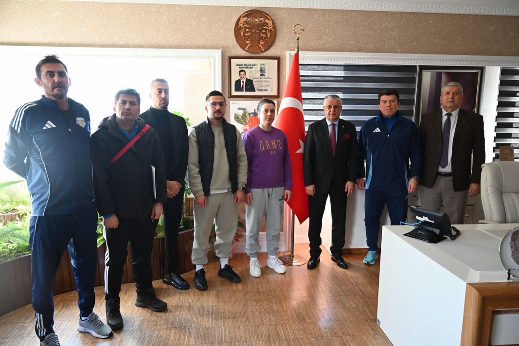 Kemer Belediyesi'nden Genç Sporculara Tam Destek: 434 Sporcu Ücretsiz Eğitim Alıyor
