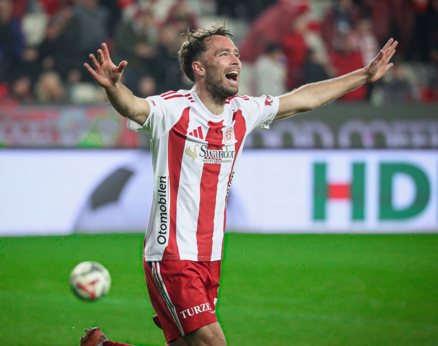 Antalyaspor Taraftarından Çarpıcı Sosyal Medya Hamlesi