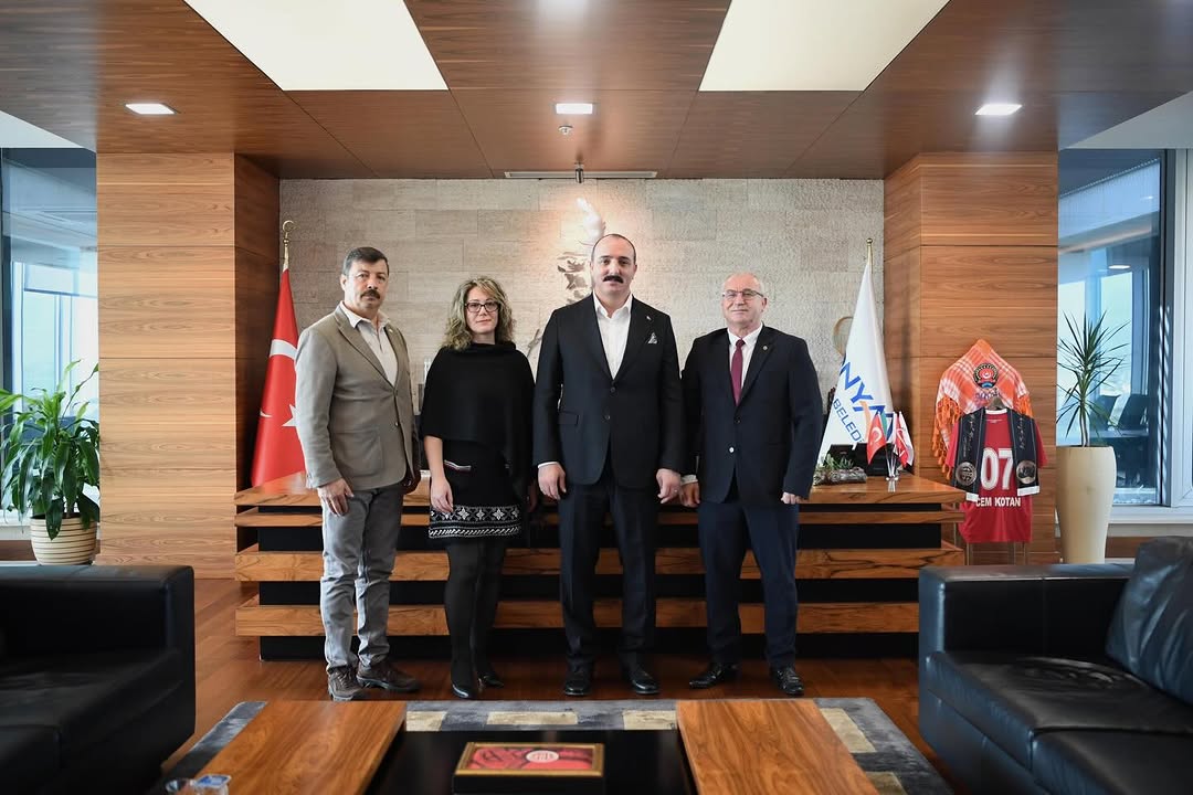 Belediye Başkanından Derneklere Ziyaret