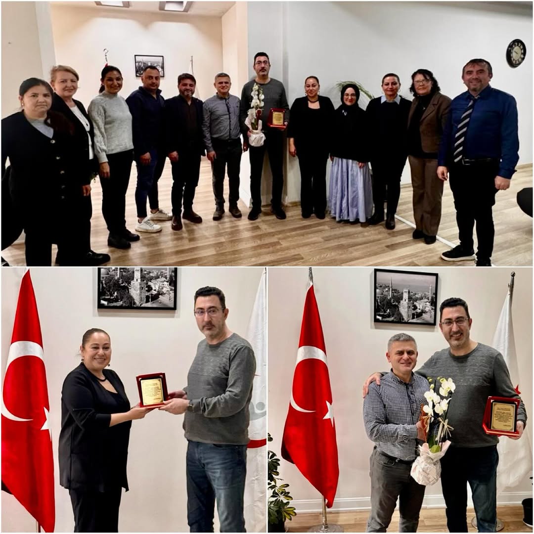 Antalya'da Engelli Bireyler İçin 10 Yıl Hizmet Veren Mühendis Özcan Özdemir Onurlandırıldı