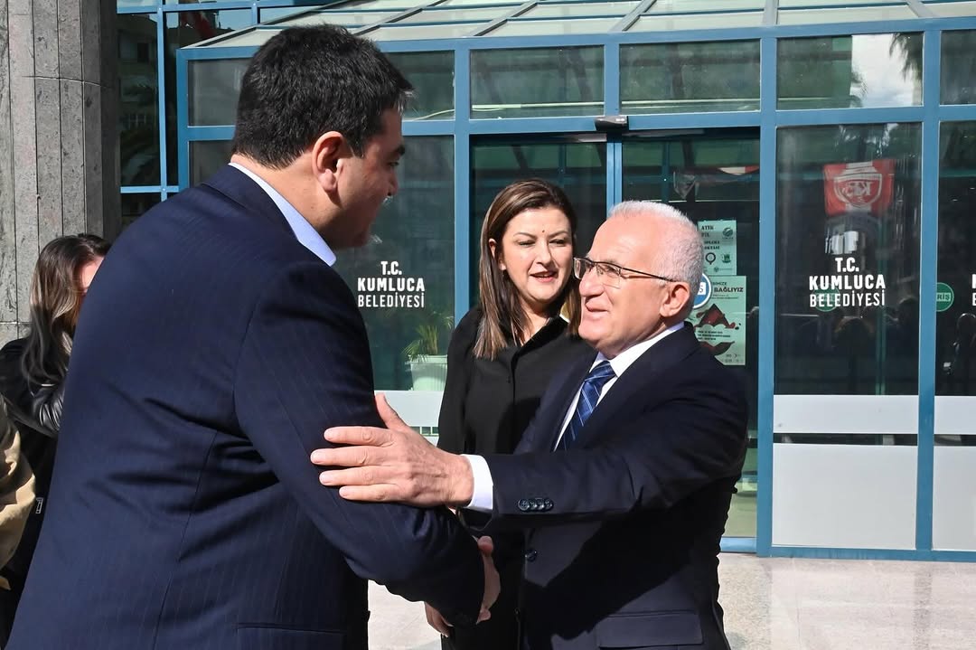 Demokrat Parti Lideri Gültekin Uysal, Kumluca'da Afet Ziyareti Gerçekleştirdi