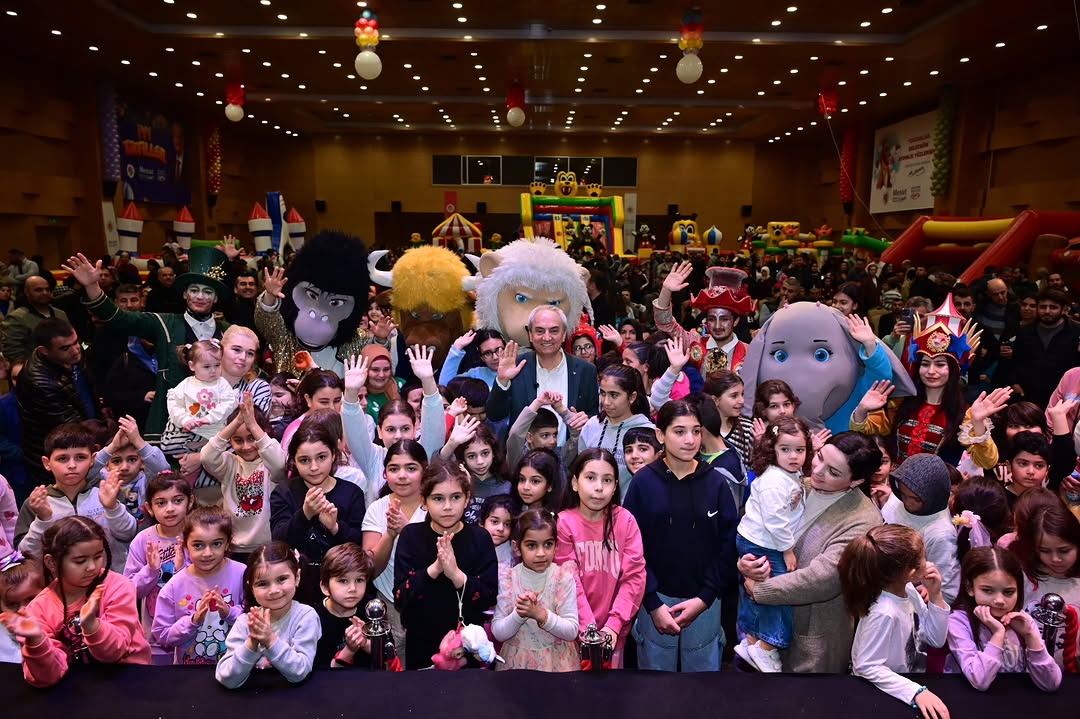 Kepez'de Sömestr Festivali Coşkusu: Çocuklar Unutulmaz Anılar Biriktirdi