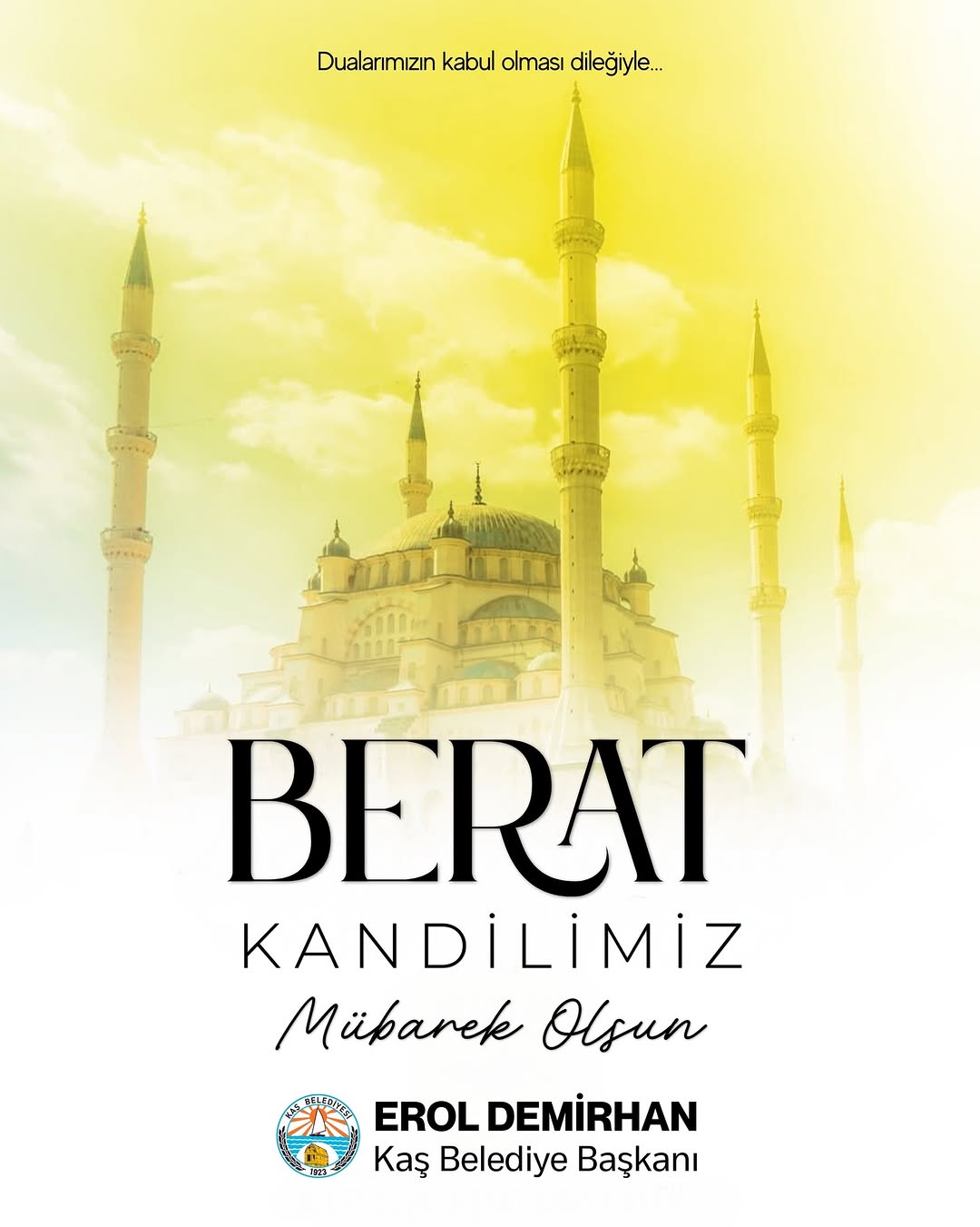 Berat Kandili'nde Dualarla Maneviyat Yükseliyor