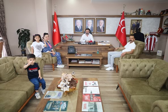 MHP Antalya İl Başkanı Sadullah Güneş, Cihan Demirel Ailesini Makamında Ağırladı