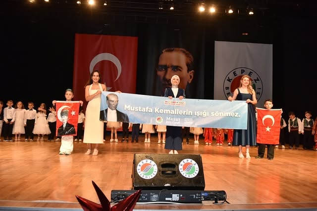Antalya Kepez Belediyesi Kreşlerinde Mezuniyet Coşkusu