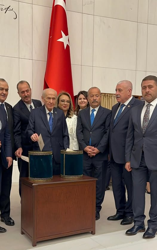 Devlet Bahçeli TBMM Başkanlık Seçimi İçin Oy Kullandı