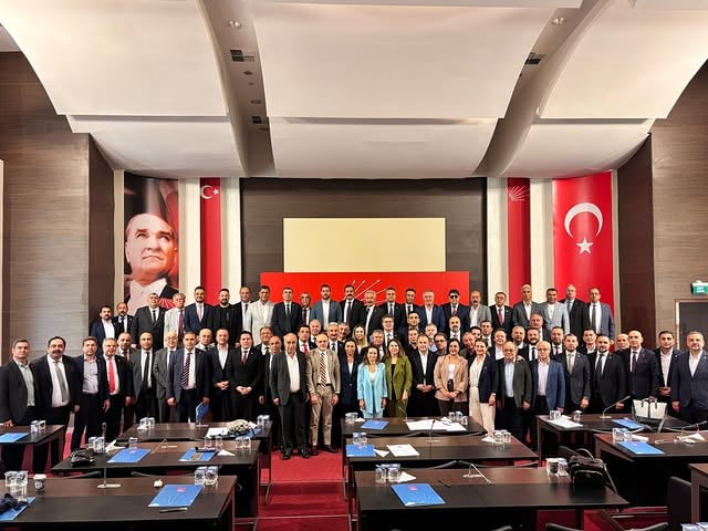 CHP Antalya İl Başkanlığı, Genel Başkanlar Toplantısına Katıldı