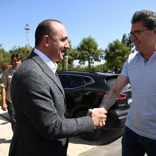 Antalya Konyaaltı Belediyesi'ni CHP Heyeti Ziyaret Etti