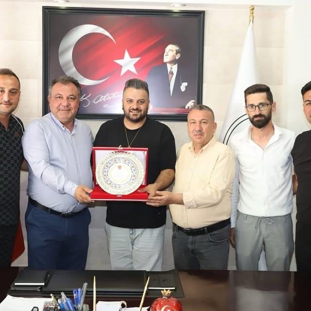 Elmalı Auto Fest Organizatörleri Belediye Başkan Yardımcısını Ziyaret Etti