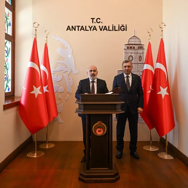 İçişleri Bakan Yardımcısı Mehmet Sağlam Antalya Valiliğini Ziyaret Etti