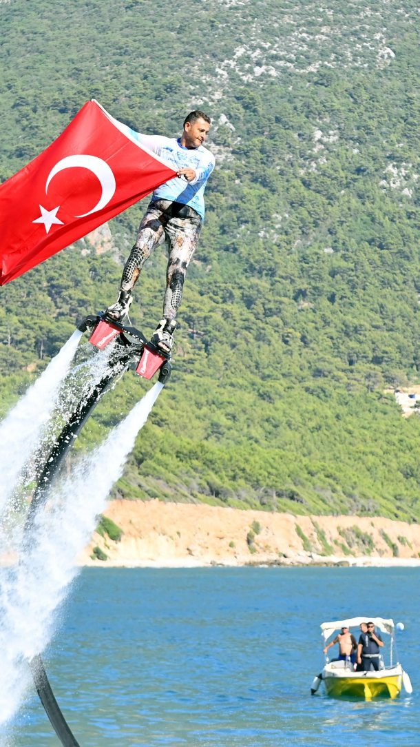 Antalya Kumluca'da Karaöz Denizcilik ve Kabotaj Bayramı Coşkusu