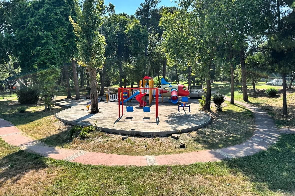 Serik'te DSI Parkı Yenilendi: Çocuklar Yeni Oyun Alanlarına Kavuştu