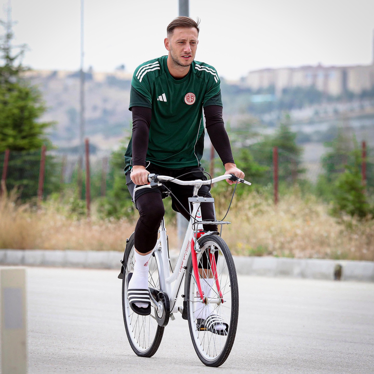 Antalya Spor FK Çift Antrenmanla Günü Tamamladı