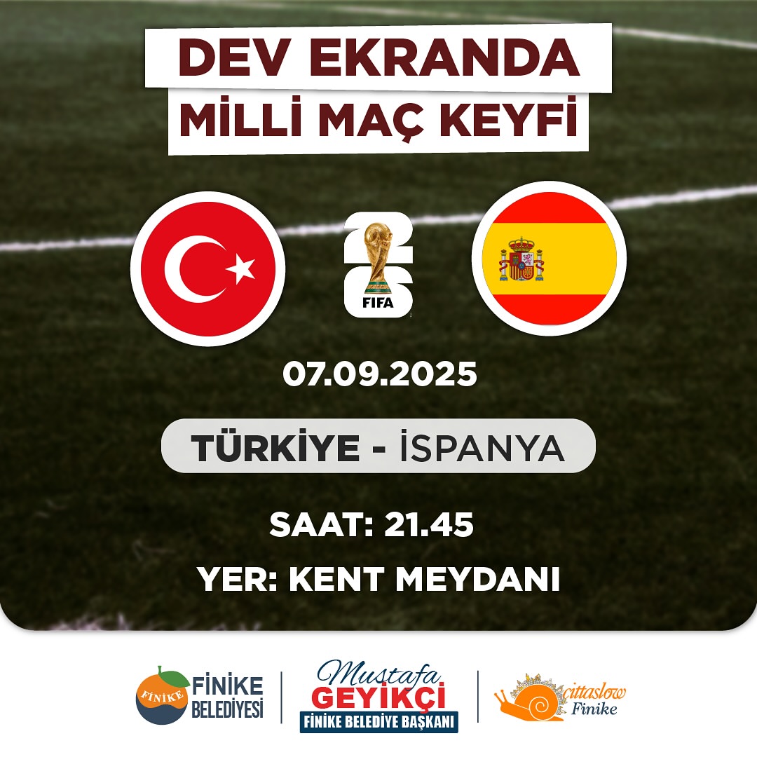 Finike'de Milli Maç Heyecanı: Kent Meydanı'nda Destek Buluşması