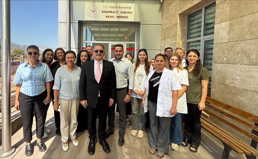 Antalya İl Sağlık Müdürü Döşemealtı Sağlıklı Hayat Merkezi'ni Ziyaret Etti