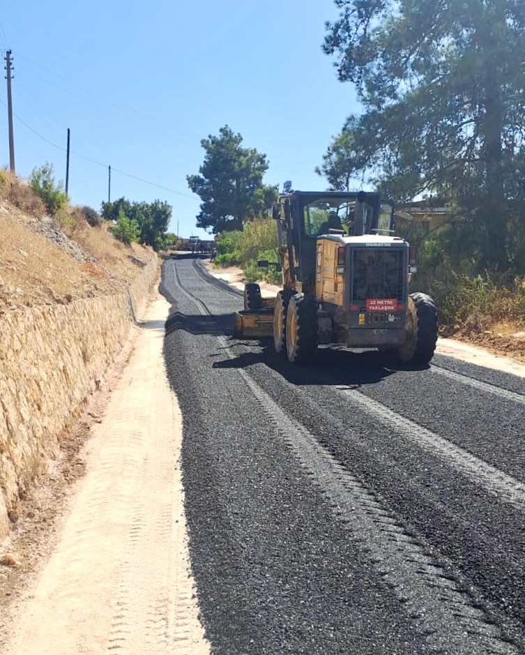Antalya Manavgat'ta Yol ve Altyapı Çalışmaları Devam Ediyor