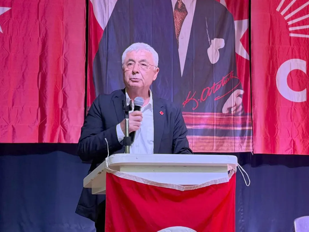 CHP Kumluca İlçe Kongresi Yapıldı: Fahrettin Karaöz ve Emre Güzelyürek Aday Oldu