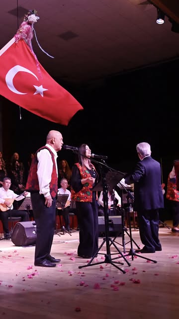 Kumluca'da Türküler Tiyatroyla Buluştu: 