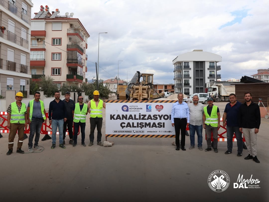 Döşemealtı'nda Kanalizasyon Altyapı Çalışmaları Yerinde Denetlendi