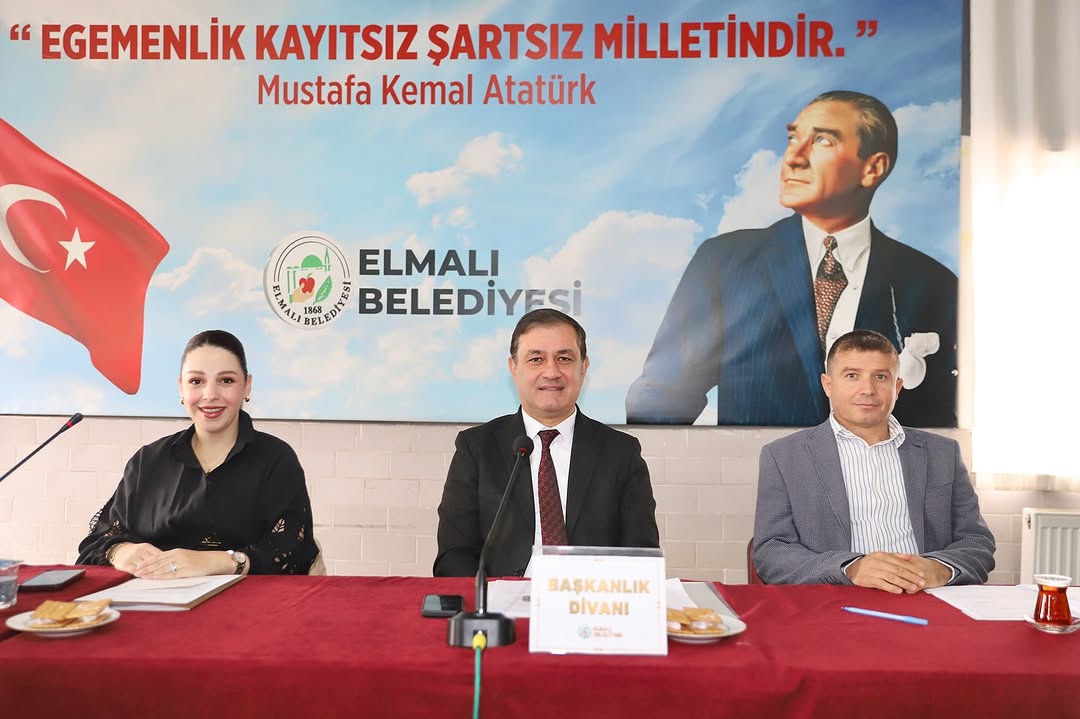 Elmalı Belediyesi Ekim Ayı Olağan Meclis Toplantısını Gerçekleştirdi