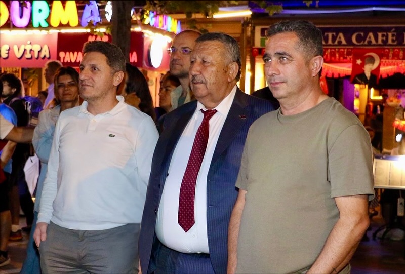 Kaş'ta Cumhuriyet Bayramı Coşkusu: