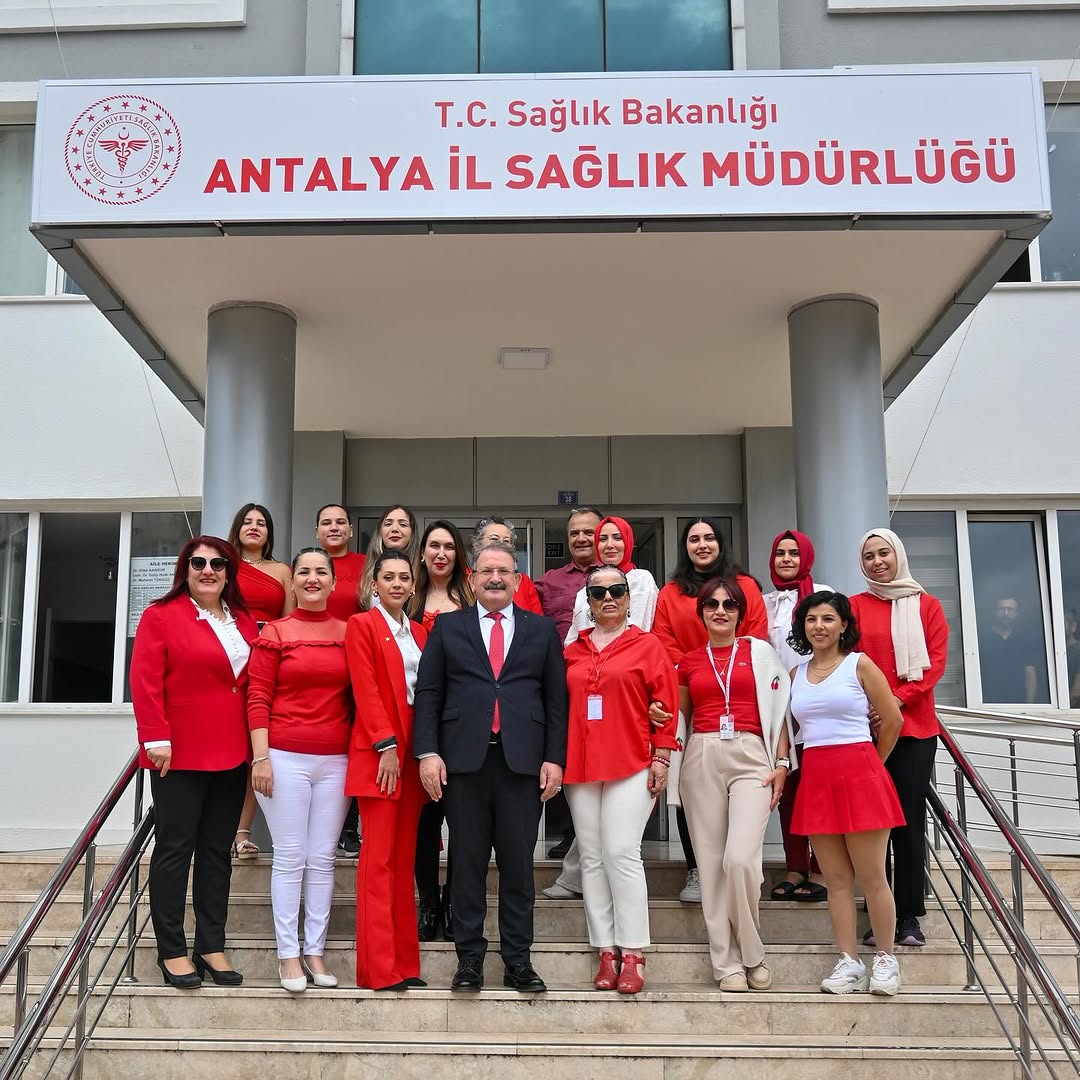 Antalya İl Sağlık Müdürlüğü'nde Cumhuriyet Coşkusu