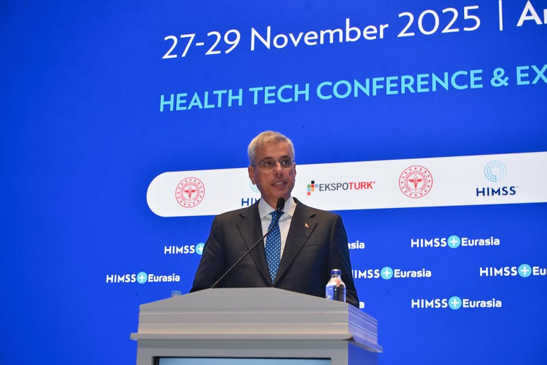 Antalya'da Sağlık Bilişim ve Teknolojileri Eğitimi Konferansı Başladı