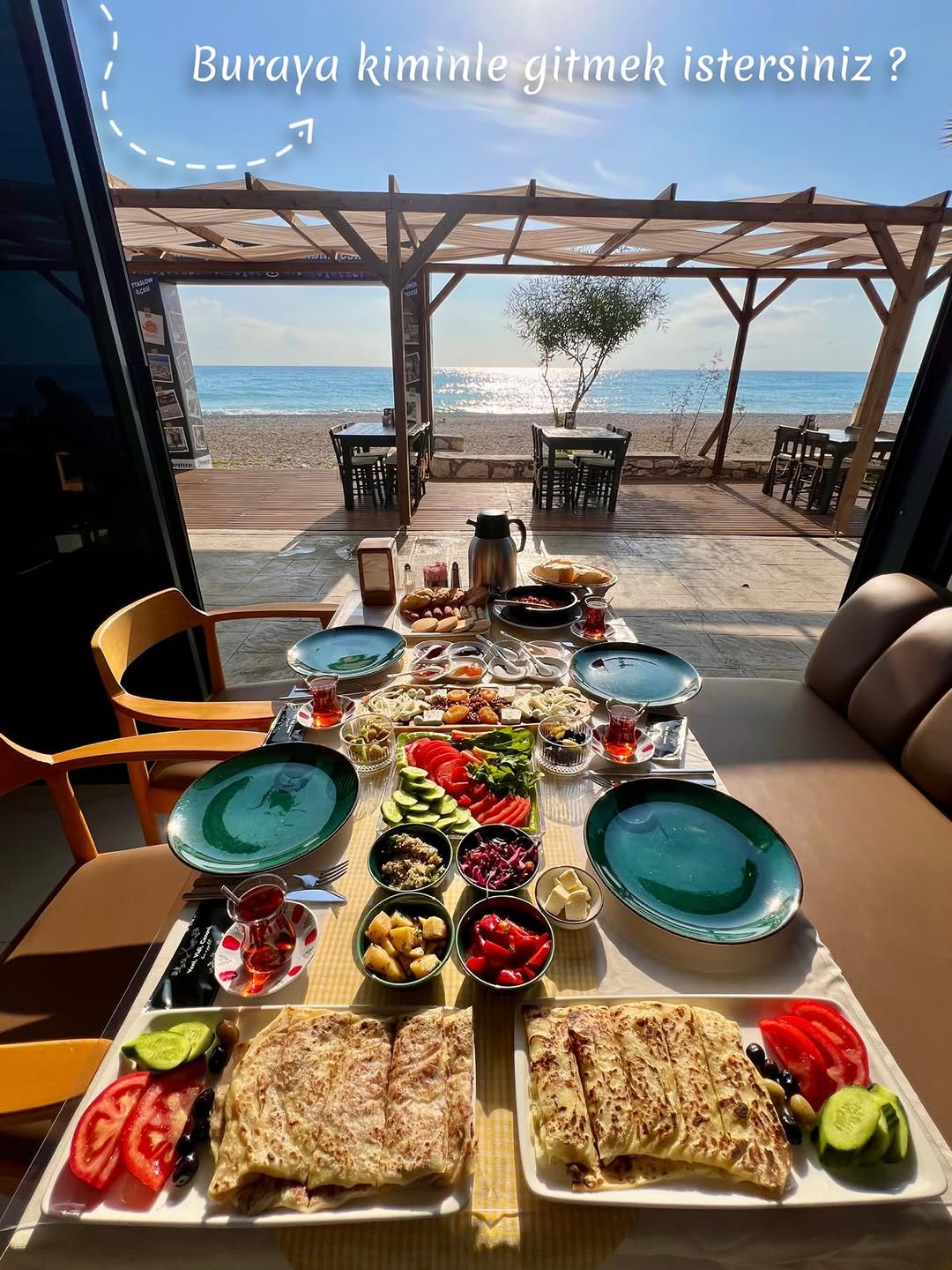 Demre Belediyesi'nden Taşdibi Mahallesi'nde Pazar Kahvaltısı Etkinliği