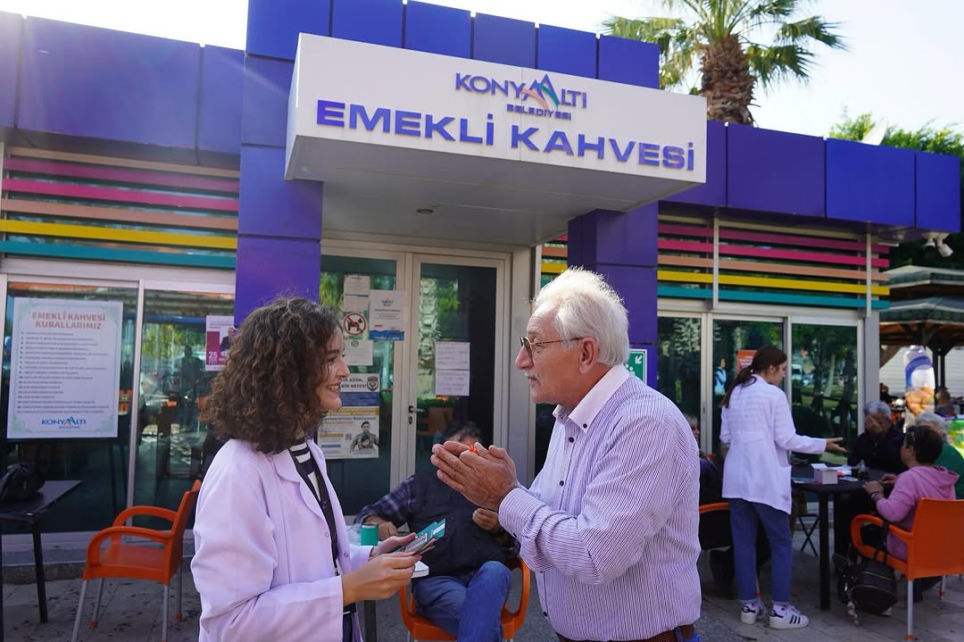 Konyaaltı'nda Dünya Diyabet Günü Etkinliği ve Personel Sağlık Taramaları