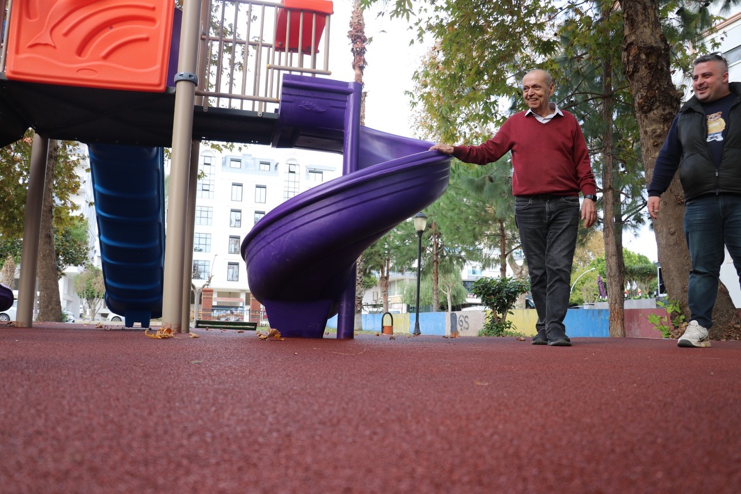 Gazipaşa Belediyesi, Çocuk Parklarını Yeniliyor