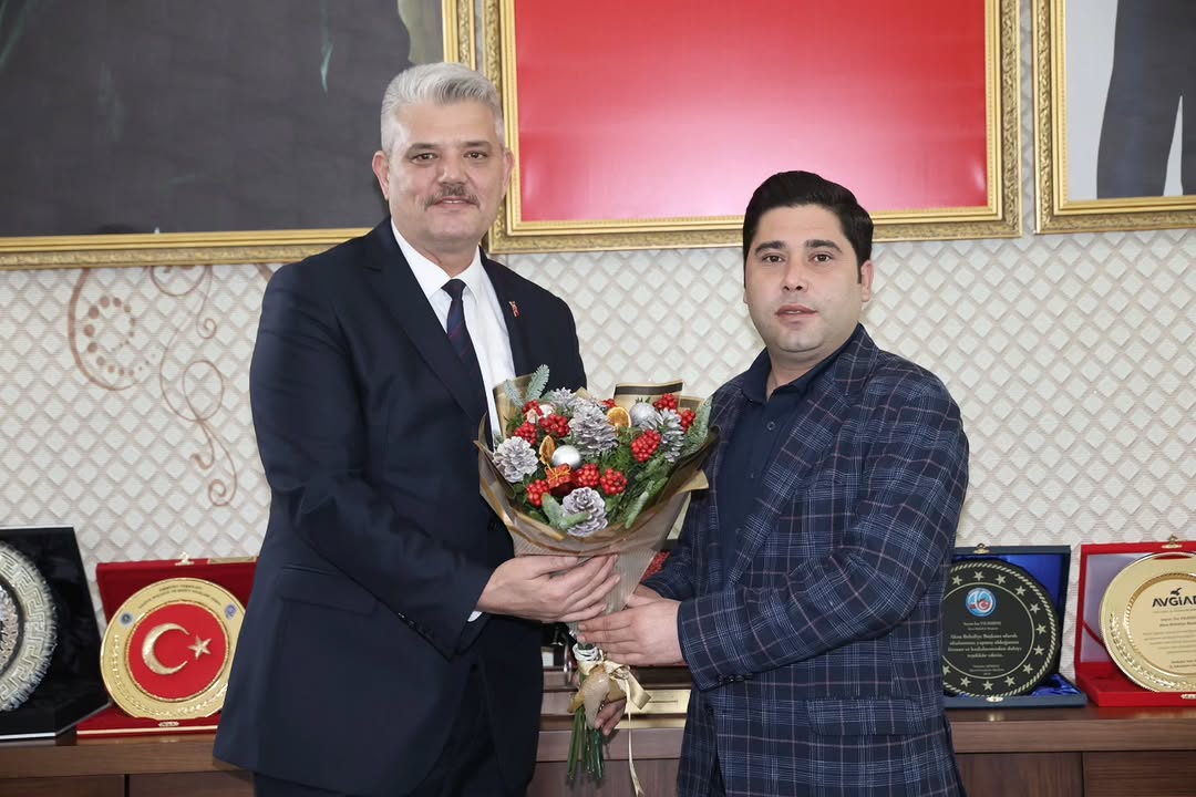 Aksu Belediyesi'nde Hürriyetçi Yerel Sen Ziyareti