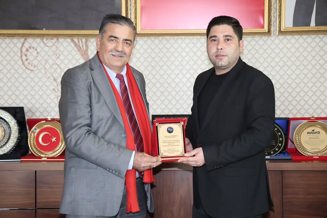 Antalya Börekçiler ve Esnaf Odası Başkan Adayı Aksu Belediyesi'ni Ziyaret Etti