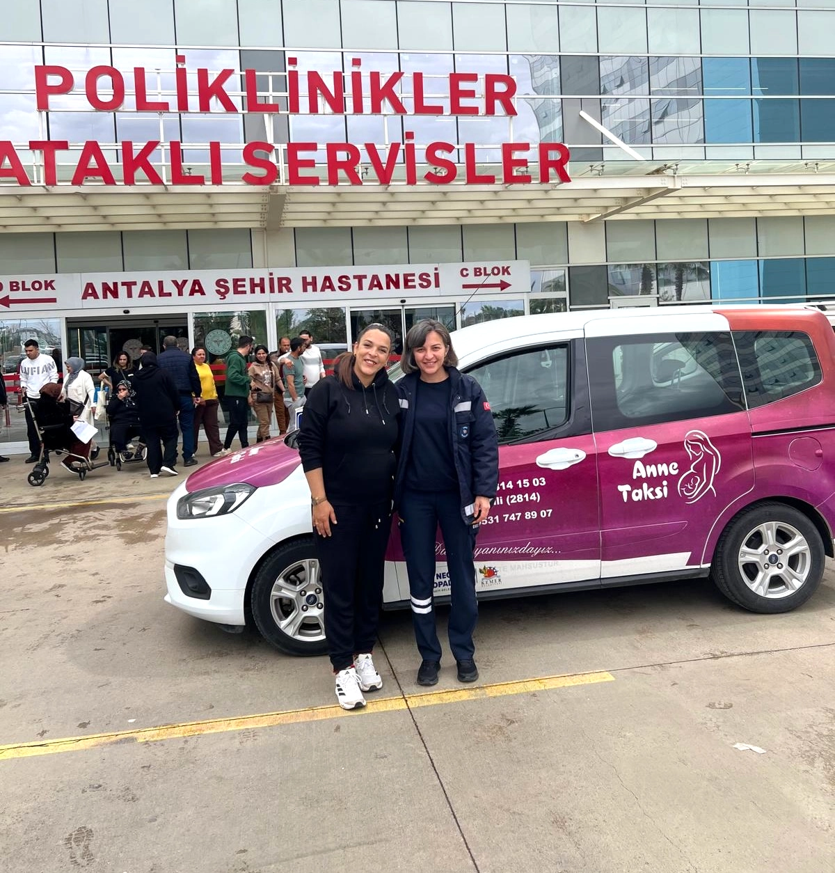Antalya Kemer Belediyesi Anne Taksi Hizmete Başladı: Anne Adaylarına Ücretsiz Sağlık Ulaşımı