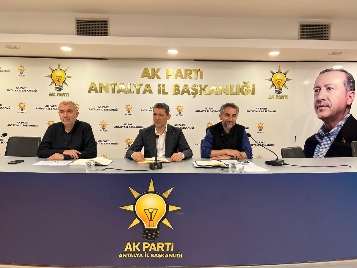 Antalya AK Parti İl Yönetim Kurulu Toplantısında Gündem Yoğunluğu