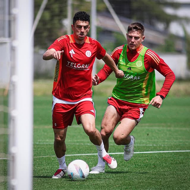 Antalyaspor, Kayserispor Maçı Hazırlıklarını Antalya'da Tamamladı