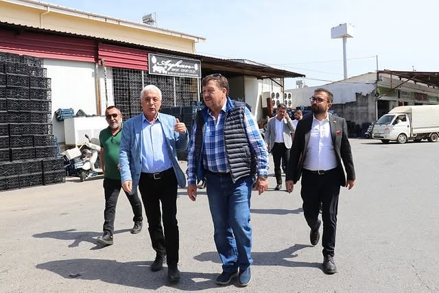 CHP'li Kamacı, Antalya Gazipaşa'daki Çiftçilerle Bir Araya Geldi: 