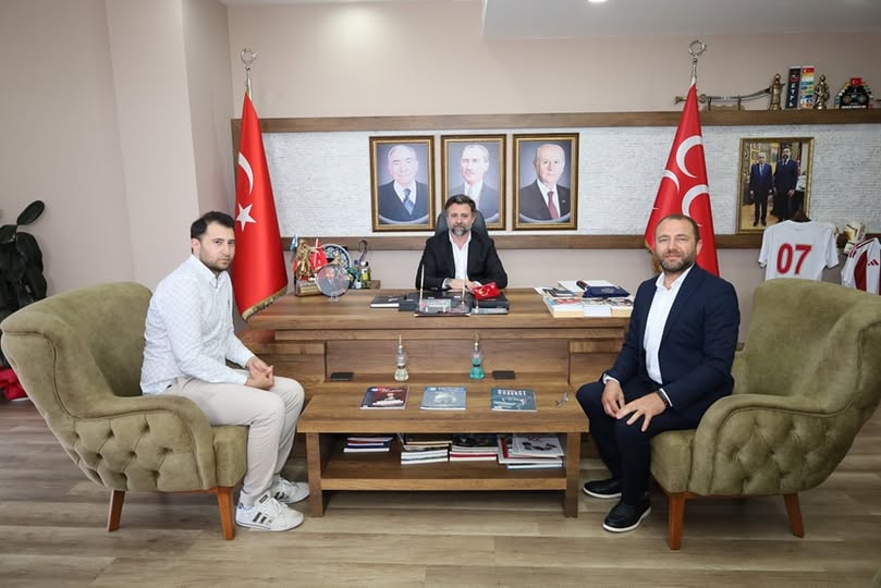 MHP Antalya İl Başkanı Sadullah Güneş'i Ziyaret Eden Aile ve Sosyal Hizmetler Görevlisi, İşbirliği Mesajı Verdi
