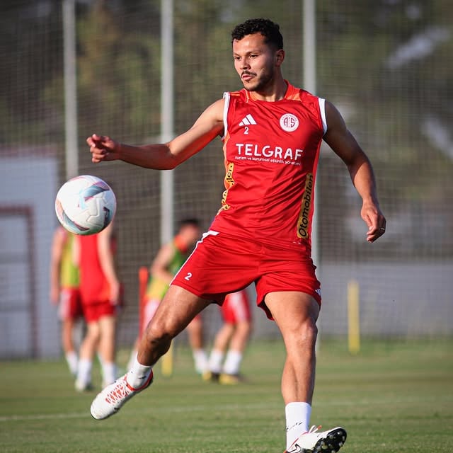 Antalyaspor, Kayserispor Maçı Öncesi Son Antrenmanı Tamamladı