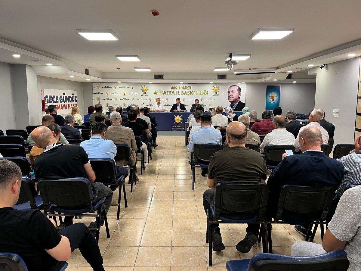 Antalya AK Parti İl Yönetim Kurulu Haftalık Toplantısını Gerçekleştirdi