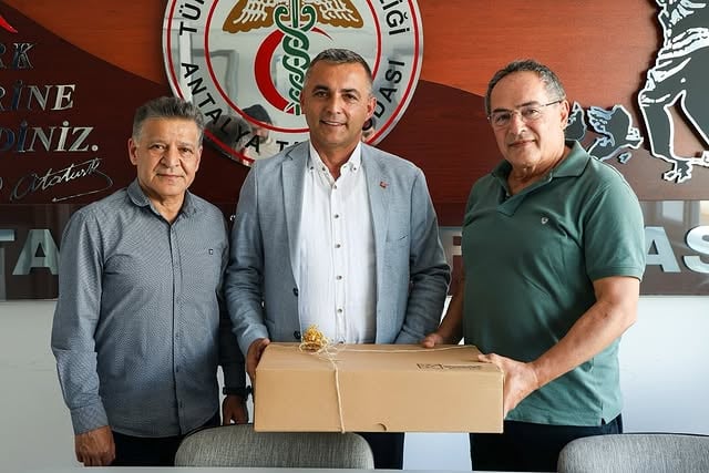 Manavgat Belediyesi, Sağlık Çalışanlarıyla İstişare Toplantısı Yaptı