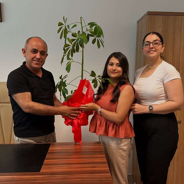 Finike'de Hemşirelere Özel Ziyaret ve Kutlama
