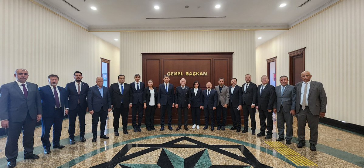 Antalya AK Parti İl Başkanlığı Heyeti Genel Başkan Elitaş'ı Ziyaret Etti